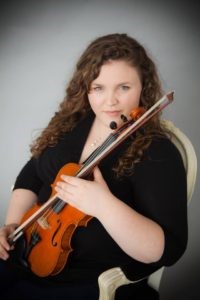 Ella Loman – Violinist